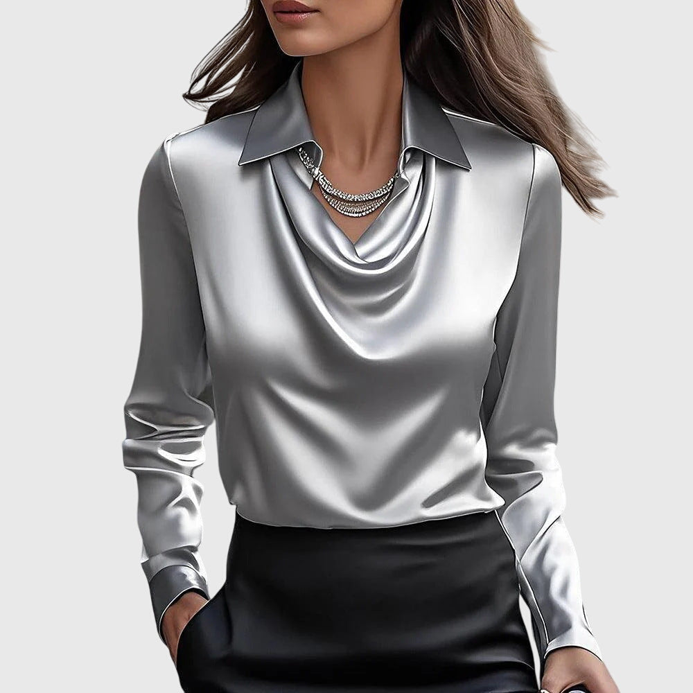 Sylvie | Blouse met luxe glans en plooihals - 1+1 GRATIS
