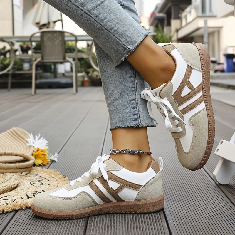 Noellea™ | Balans Stap Sneaker