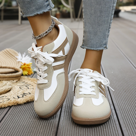 Noellea™ | Balans Stap Sneaker