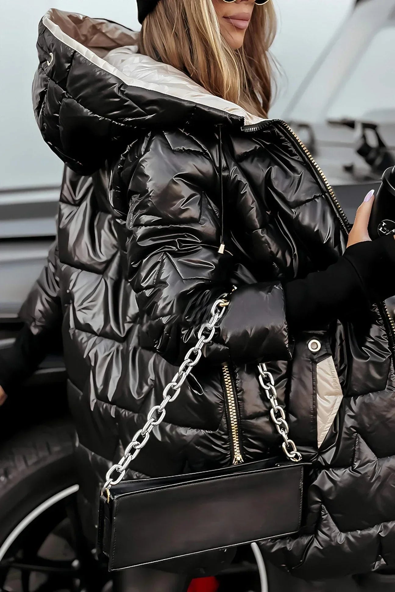 Astrid-Noor™  | Elegante winterjas met capuchon en voering